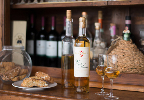 Cantucci_con_Vin_Santo